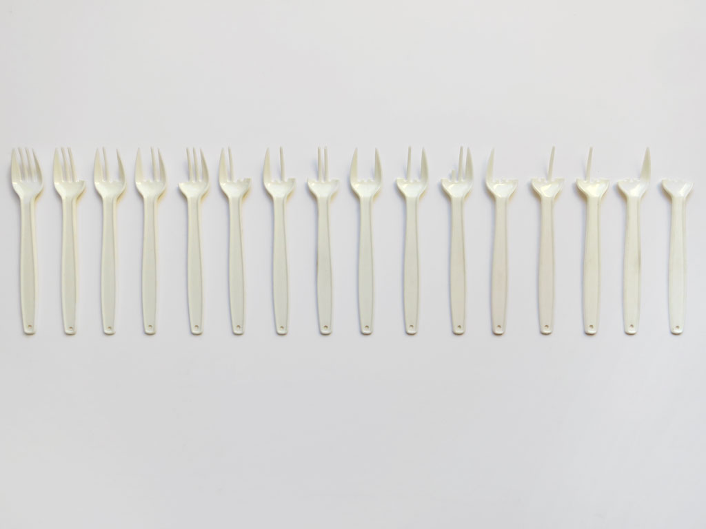 Claude Closky, ‘Forks’, 1993, plastic forks, approximately 70 x 15 cm.